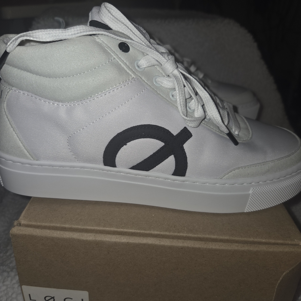 Loci Women's White Ten Logo Mid-Sneakers US 8, Mens 7, EU 39